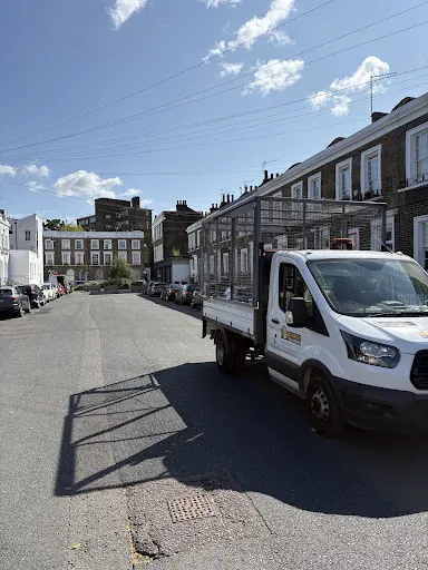 MM RUBBISH CLEARANCE LTD