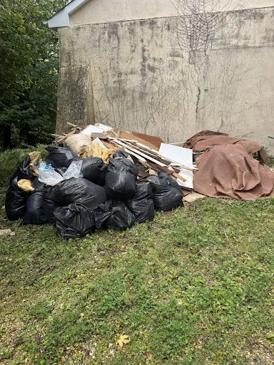 Daryl Block trading as dorset waste clearance