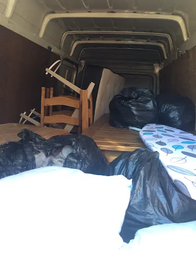 SWIFT REMOVALS NW LTD