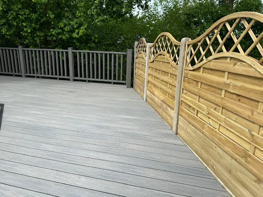 AMAZING FENCES LTD