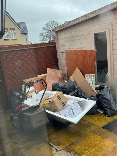 Zachiary Smout trading as Smouts Waste Management