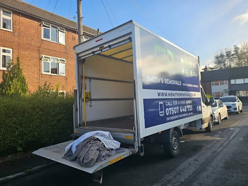 Smiths Swift Removals