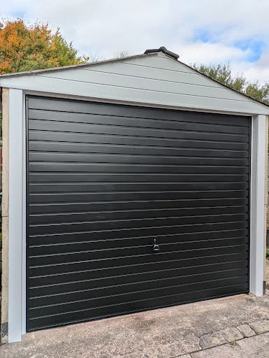 LT GARAGE DOORS LIMITED
