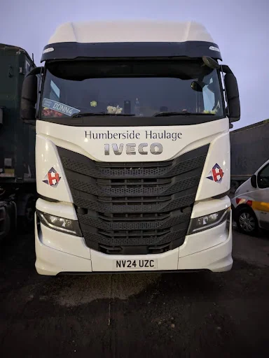 A.P.L. (HUMBERSIDE) HAULAGE LIMITED
