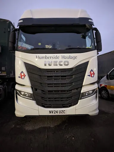 A.P.L. (HUMBERSIDE) HAULAGE LIMITED