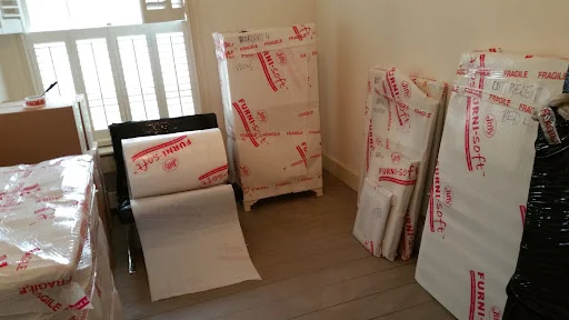 simon Edney trading as Smile Moves Removal company