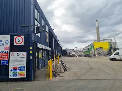 LONDON METALS & RECYCLING LTD