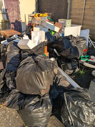 GREEN MACHINE RUBBISH CLEARANCE LIMITED