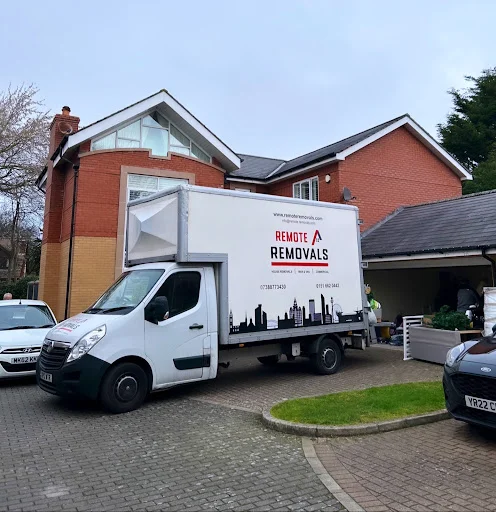 SMOOTH REMOVALS (WIRRAL) LTD