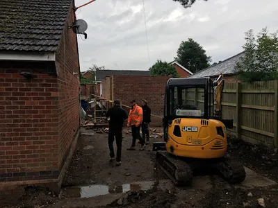 R & R CONTRACTS (MIDLANDS) LIMITED