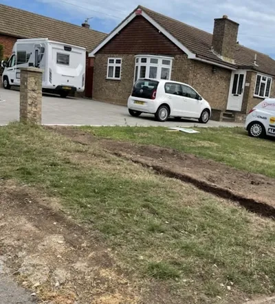 LONDON AND SURREY CLEARANCE SERVICES LTD