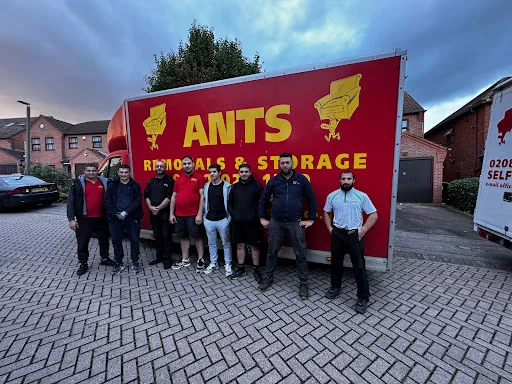 ANT'S REMOVAL'S AND RECYVLING