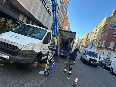 Caseys Removals