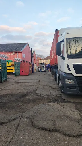 CHRIS CAREY'S COLLECTIONS LTD