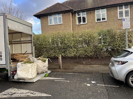 BEE RUBBISH CLEARANCE LTD