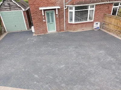 TAYLOR'S BUILDERS DRIVEWAYS AND PATIOS LIMITED