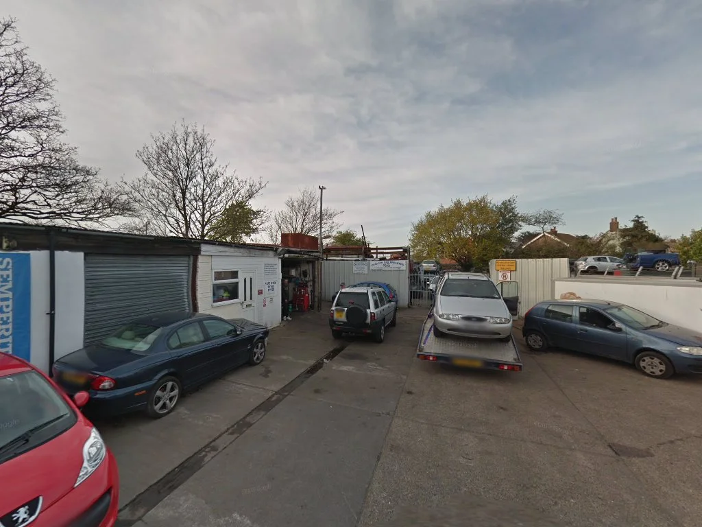 CLACTON CAR BREAKERS LTD