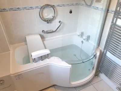 QUALITY LIFE BATHROOMS LIMITED