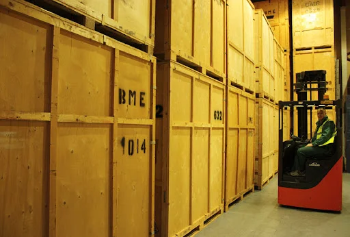 SAWYERR PETERS REMOVALS AND STORAGE LTD