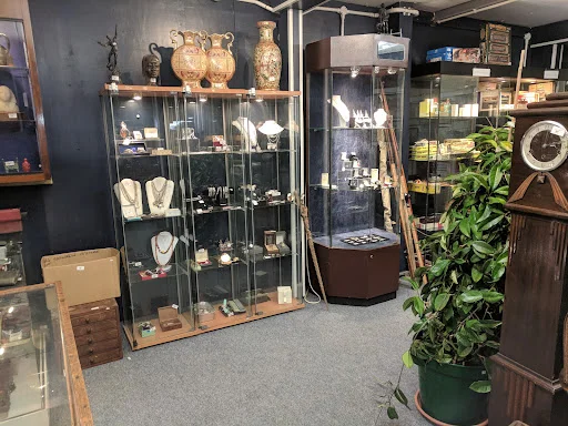 DRAKE'S AUCTIONS LIMITED