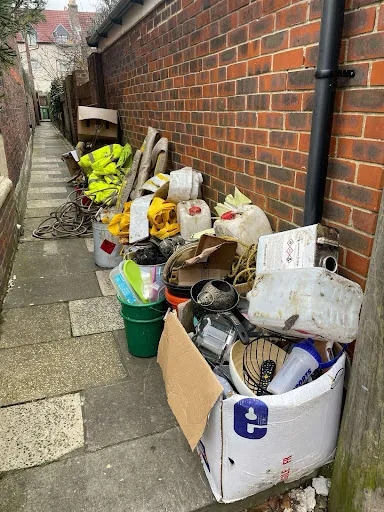 RUBBISH CLEARANCE PORTSMOUTH LTD