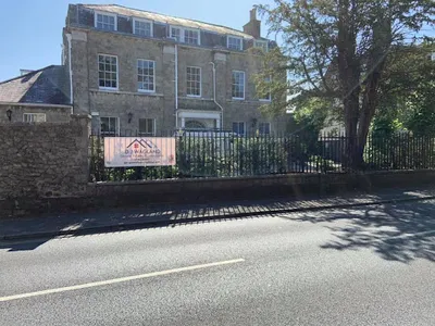 D IZZARD GENERAL BUILDING LTD trading as D Izzard General Building Ltd