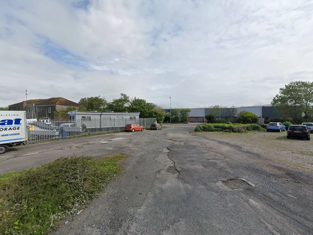 EMPAT REMOVALS LIMITED trading as Empat removals ltd