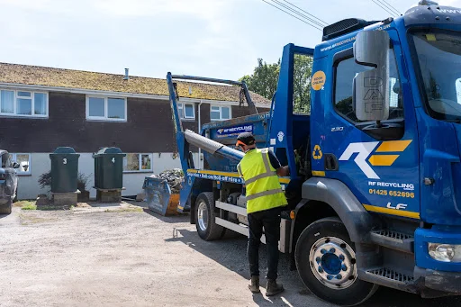 RINGWOOD & FORDINGBRIDGE SKIP HIRE LTD trading as RF Recycling Group ltd