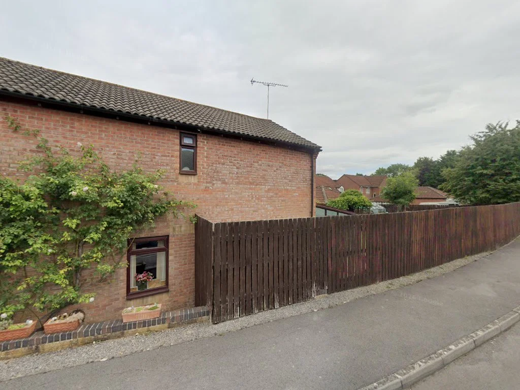 darren snook trading as DPS Removals