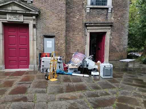 TOP RUBBISH REMOVAL LTD