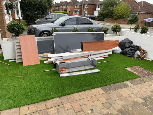 Alexander Fettes trading as Max Waste Removal