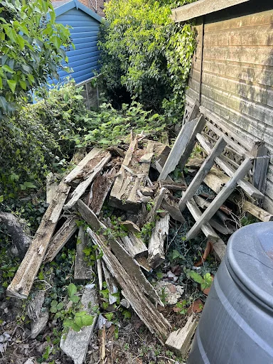 Tom Davis trading as TWD Waste Clearance